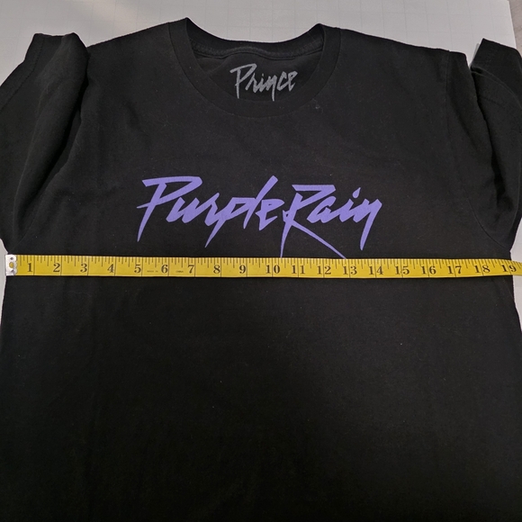 Prince Purple Rain T-Shirt Sz. Medium-Black Purple Spell Out Vintage concert - Picture 9 of 10